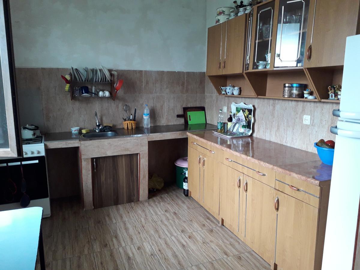 ホテル Kobuleti Bagrationi 40 エクステリア 写真
